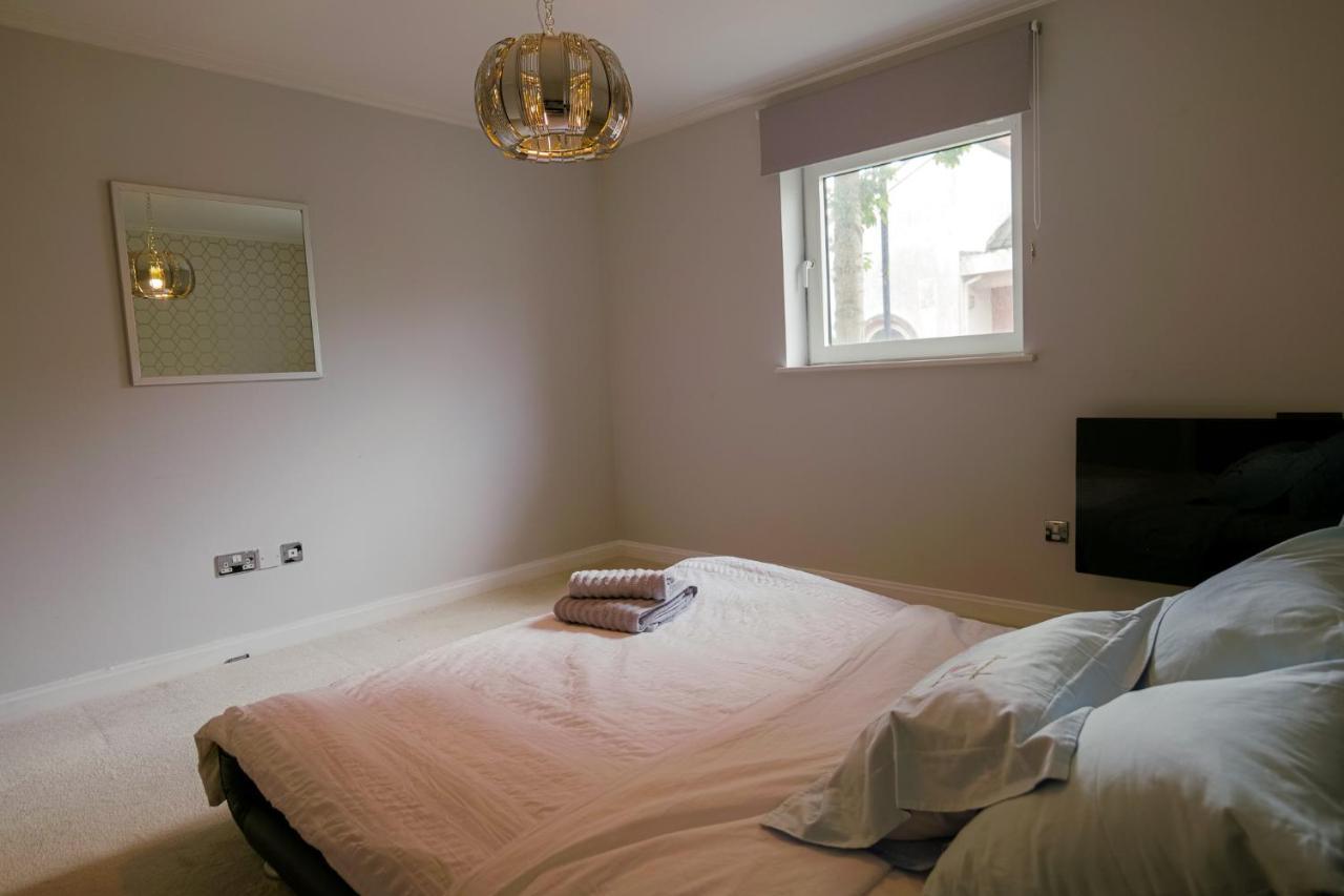 Stunning Holiday Stay With Free Gym And Parking Cardiff Exteriér fotografie